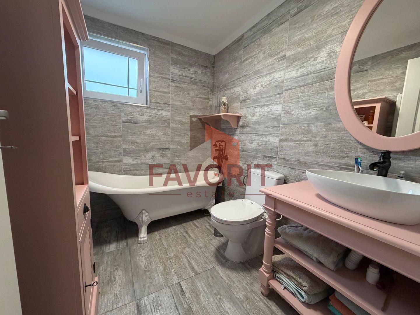 Duplex | 4 camere | Mobilat | Panouri solare | Asfalt | Utvin | - Poză 14