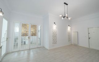 Apartament de vanzare 137 mp, zona centrala, curte proprie - Poză 5