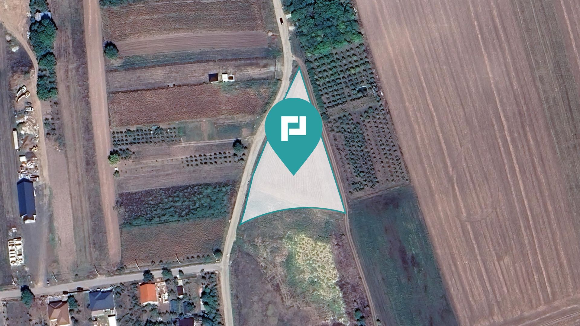 Teren intravilan de 4500 mp în Zădăreni - Poză 3