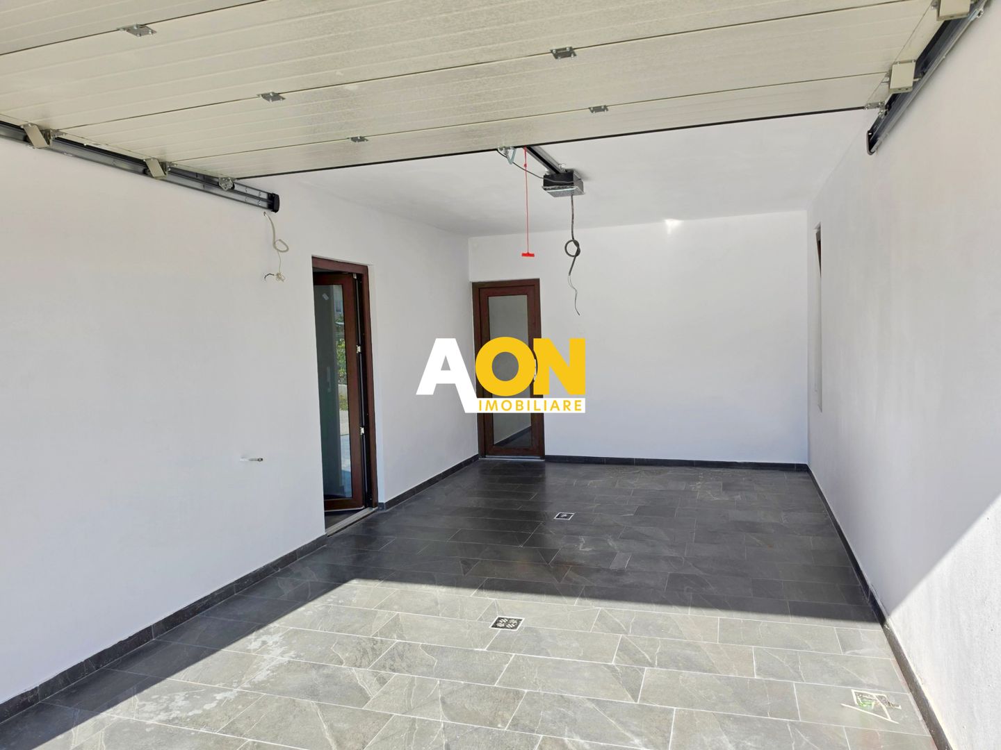 Casa premium la cheie, 4 camere, 1477 mp teren, Ciugud - Poză 21