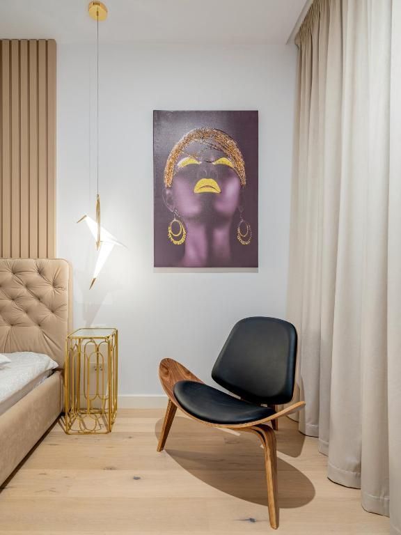 Renting Bucharest | 1 bedroom apartment | Herastrau | Own garden | Parking - Poză 1