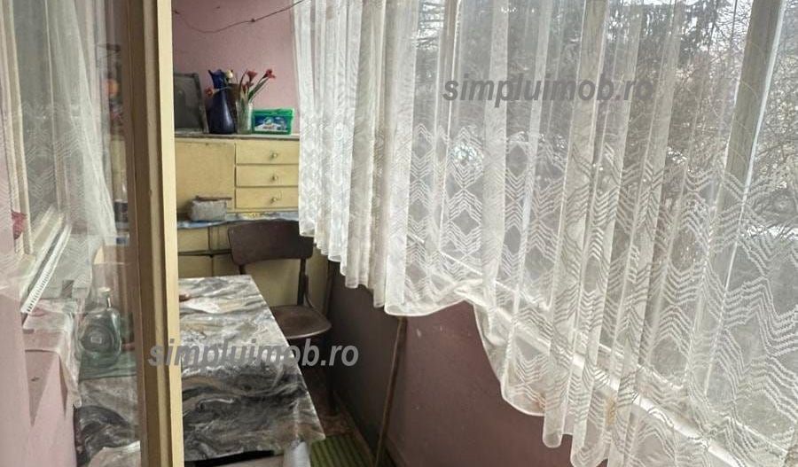 Apartament 3 camere la parter Bd Constructorilor ideal investitie - Poză 13
