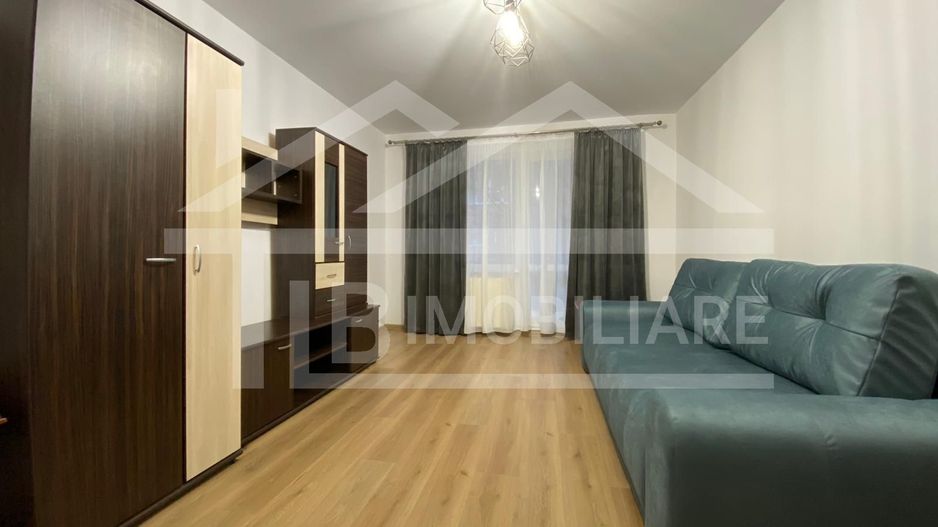 Apartament cu 2 camere, 50 mp, decomandat, Zona Fortuna - Poză 2