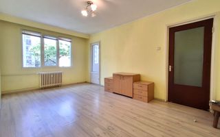 Apartament 3 camere decomandat | Locație excelentă | Bd. Chișinău 21 - Poză 2