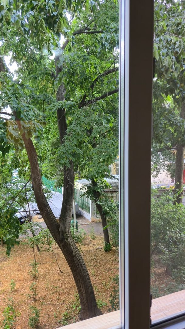 De vânzare: apartament 3 camere - Drumul Taberei, Valea Ialomitei - Poză 12