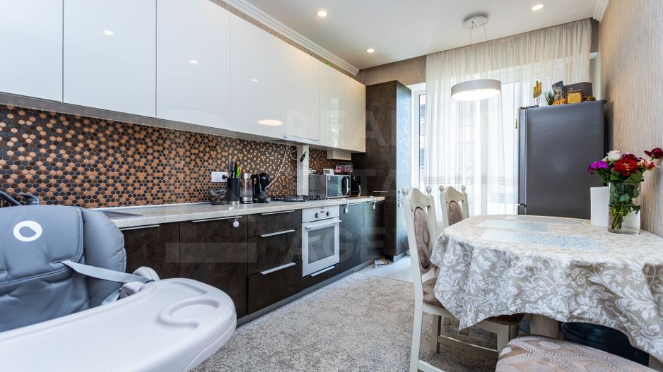 Vânzare, apartament, 2 camere, str. Milano, sectorul Buiucani - Poză 2