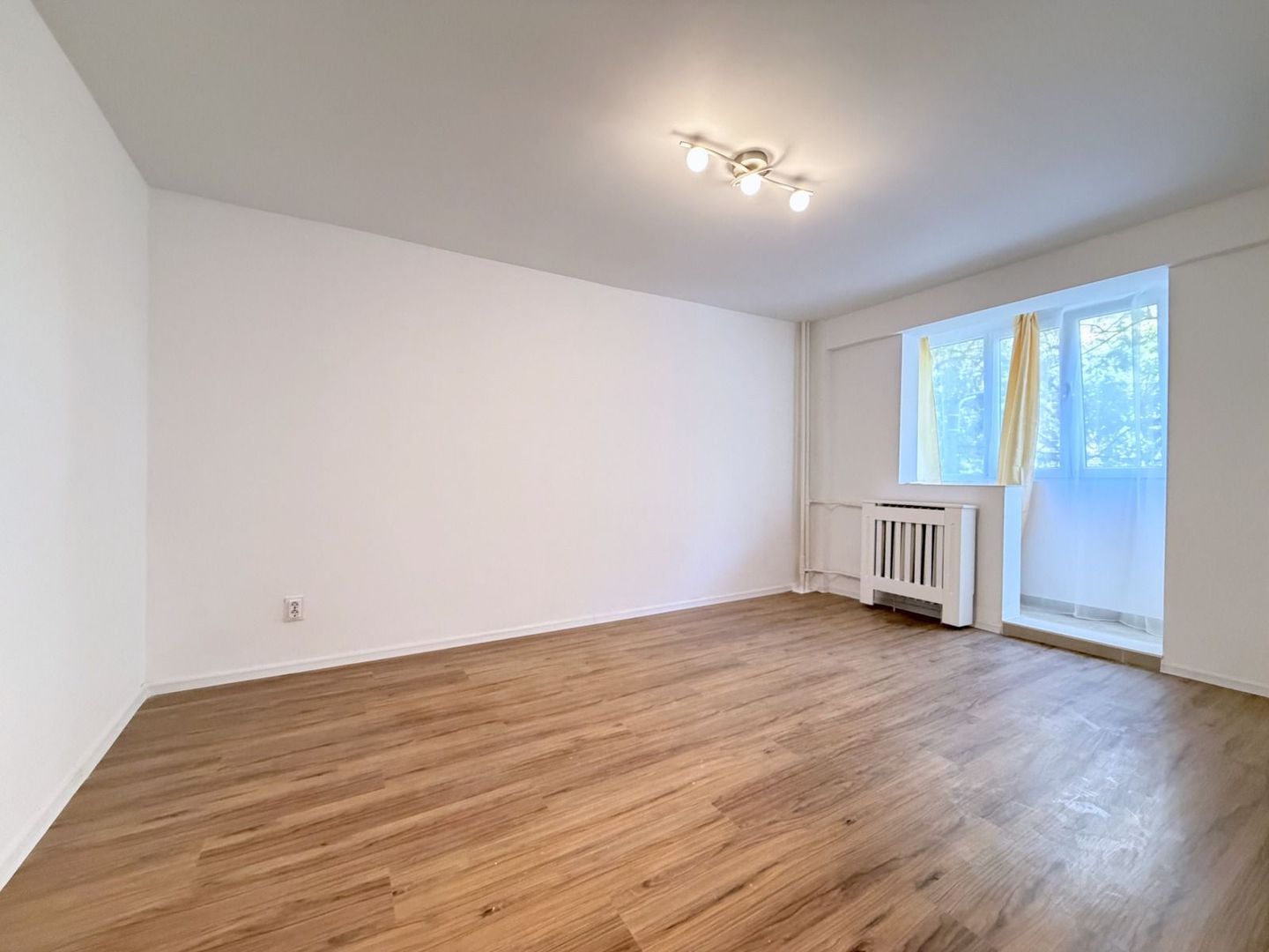 2 camere RENOVAT COMPLET  Grigore Moisil etaj 2 - Lacul Tei - Poză 1