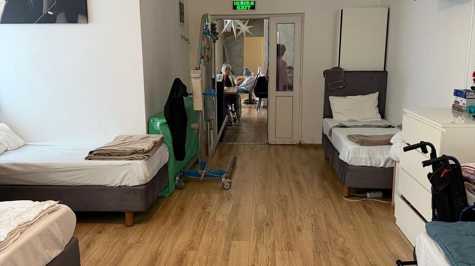 Vila Azil  14 Camere - Poză 11