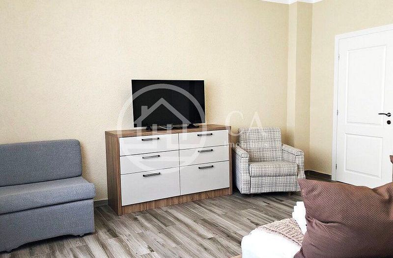 Casa de inchiriat cu 3 camere in zona centrala, Oradea - Poză 8