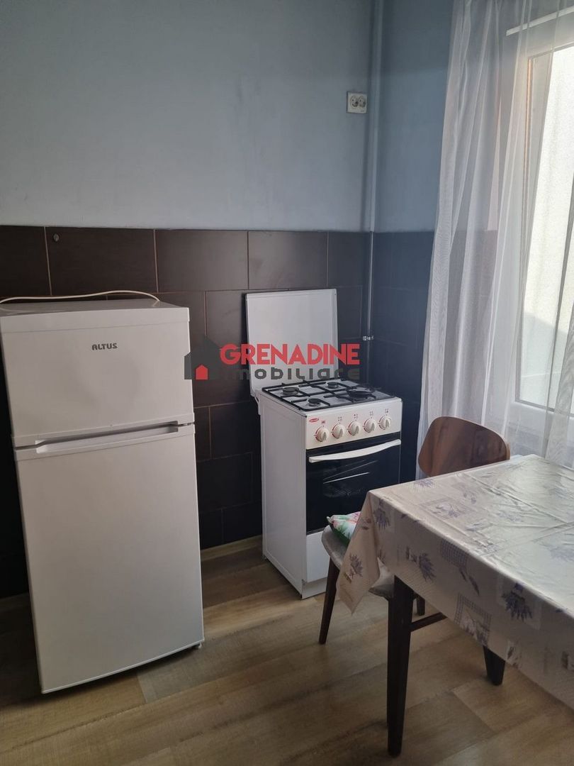 Apartament 2 Camere  - Piata Sfatului - Centrul Istoric - Poză 9