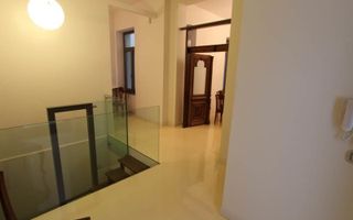 Apartament cu 3 camere de închiriat în zona P-ta Unirii - Poză 3