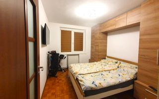 Central, 4 camere, etaj 1, mobilat si utilat - Poză 9