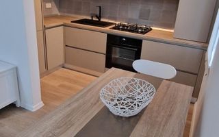 Apartament cu 2 camere  de vânzare, zona Dumbrăvița - Poză 3