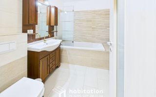 Apartament spațios cu curte și garaj – confortul unei case moderne - Poză 22