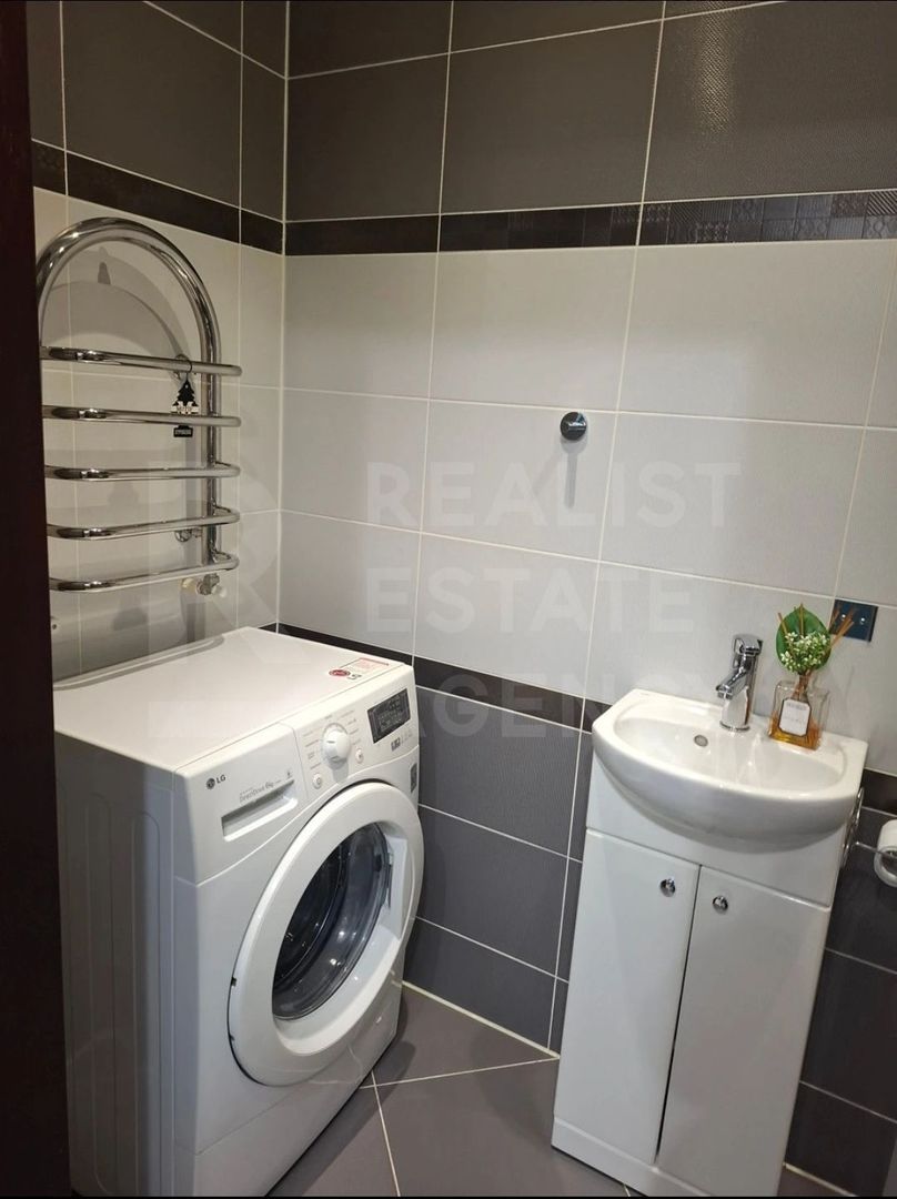 Vânzare, apartament, 3 camere , str. Mircea cel Bătrîn, Ciocana - Poză 10