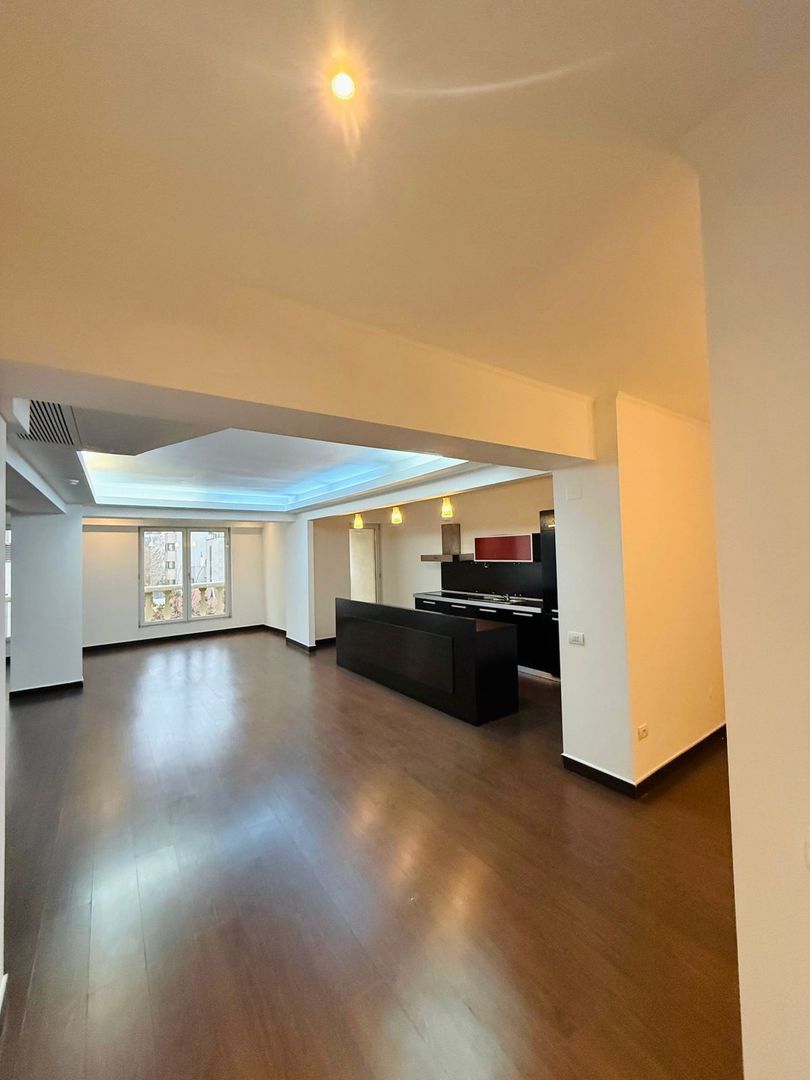 Apartament cu 3 camere 150,80 mp - Herastrau - Poză 2