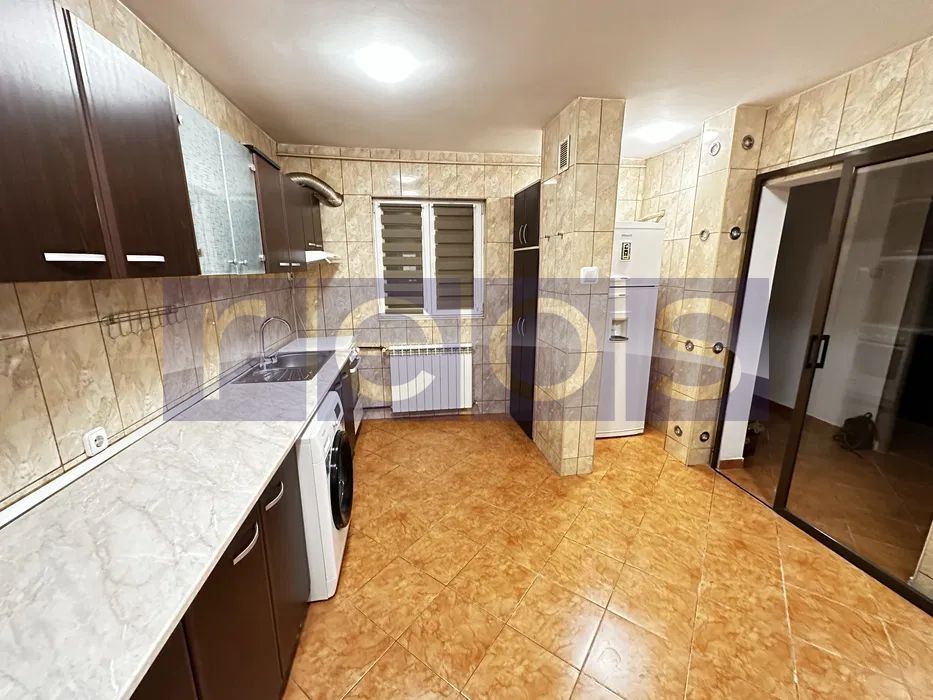 VANZARE 3 CAMERE TINERETULUI DECOMANDAT - Poză 2
