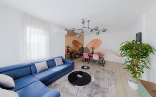 Apartament 3 camere, ultracentral, Oradea. 250 000 E + TVA. Comision 0 - Poză 1