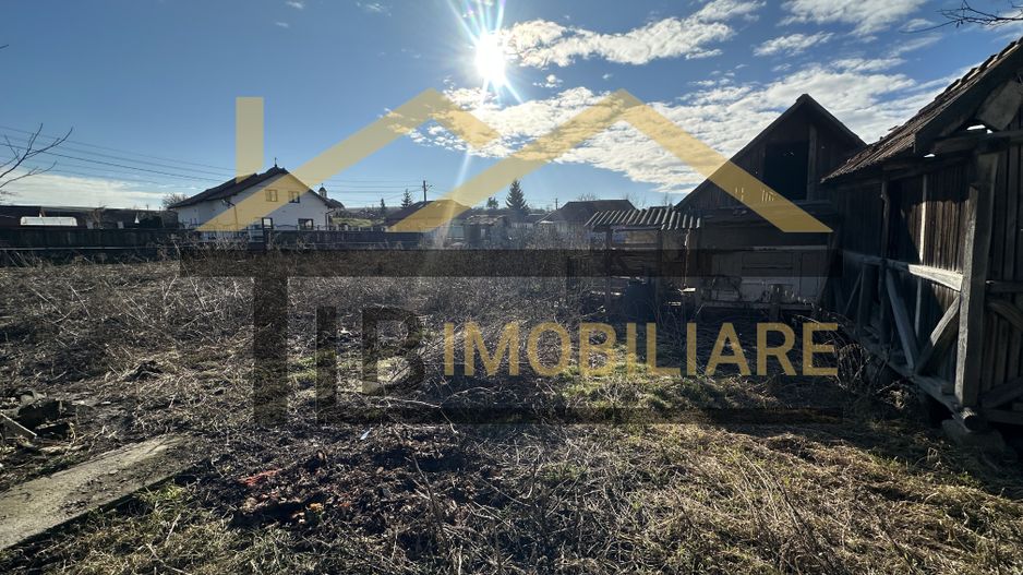 Casa de vanzare 4 camere, 2240mp teren, Zona Raciu - Poză 4