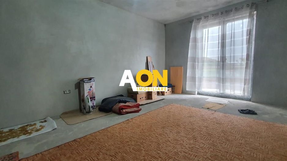 Casa 10 camere, 1000 mp teren, la asfalt, Barabant - Poză 19