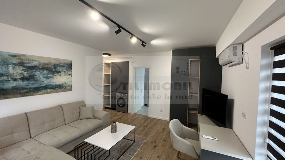 Vand apartament cu 2 camere -Bucium - Poză 1