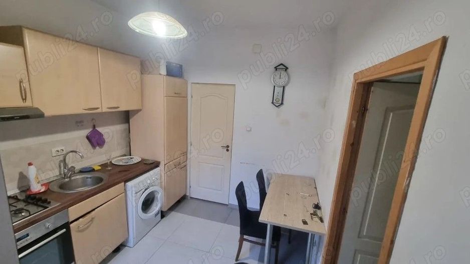 Apartament 1 camera curte comuna cu  centrala - Poză 4