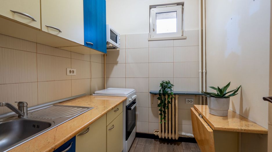 COMISION 0% - Garsoniera cu vedere spre Parcul Cismigiu - bloc Diham ( MAI) - Poză 8