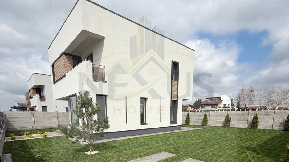Casa individuala | 150 metri Bulevard - 4 cam - Gazon - 3 minute STB - Poză 2