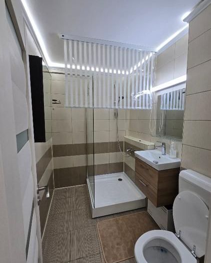 Apt 2 camere Stefan Cel Mare - Cu Un Balcon Marisor - Poză 9