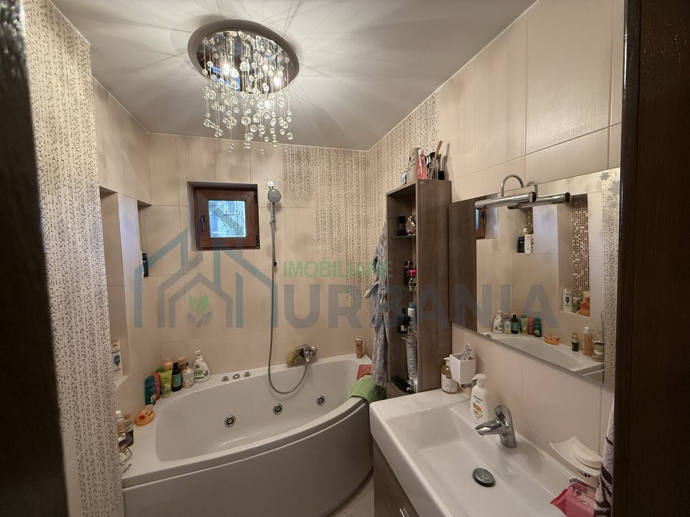 Apartament 3 camere în Iasi, zona centrală Palas - Poză 5