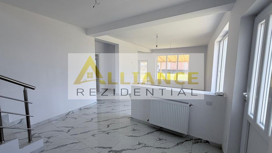 Casa Individuala - 5 camere - 2 bai - 468mp teren - Poză 4