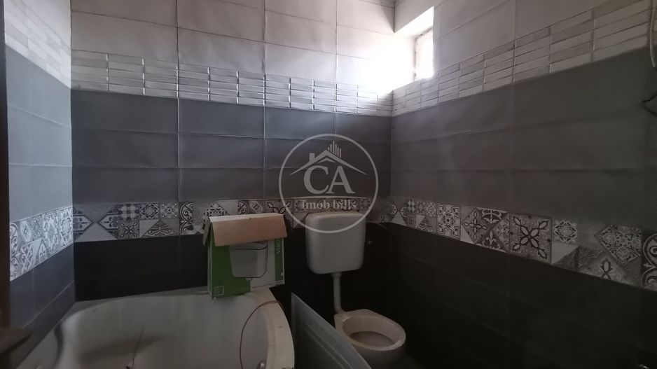 Casa de închiriat cu 7 camere în zona Dimitrie Cantemir, Oradea - Poză 15