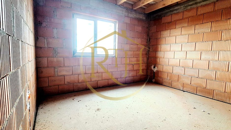 Se vinde duplex modern cu 3 camere  plus teren in Giroc ,zona linistita. - Poză 12