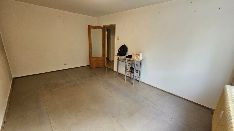 Apartament 3 camere dec. Et. 1  Romancierilor, Drumul Taberei metrou - Poză 3