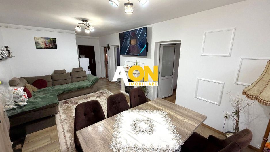 Apartament 3 camere, 2 balcoane, decomandat, mobilat, utilat, Ampoi 3 - Poză 1