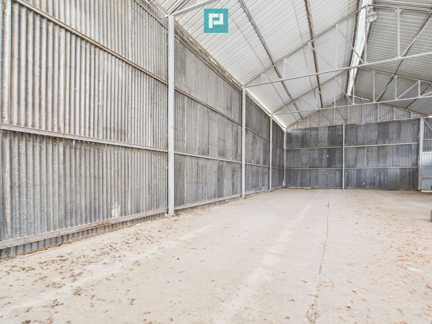 Hală Industrială 360mp cu platformă betonată 330mp - Poză 2