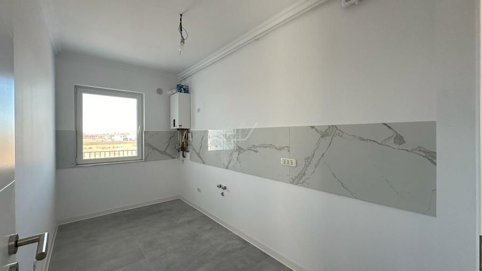 Asfalt. Loc de parcare. Etaj 1. - Poză 3