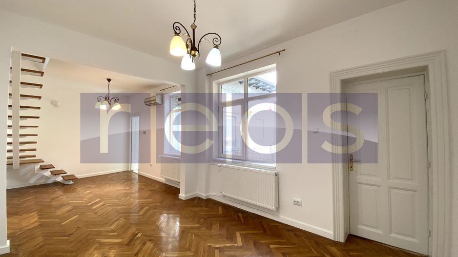 VILA RENOVATA | 3 CAMERE | GRADINA SI TERASA | 200 MP | COTROCENI - Poză 1