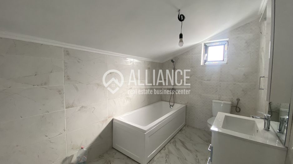 Valu lui Traian (COD 07) Casă P+M cu 5 camere, teren de 517 mp - Poză 20