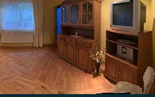 Vand casa cu 121 mp suprafata construita si teren 1635 mp - Poză 2