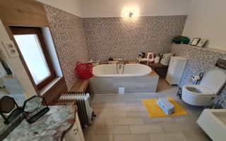 Casa solida în zona Bogdanestilor - Poză 29