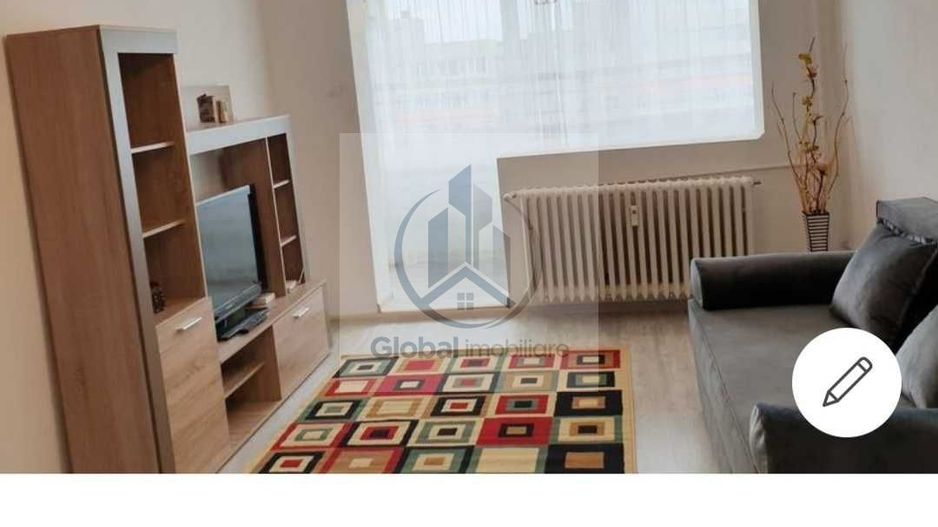 Inchiriez apartament decomandat 2 camere - Poză 1