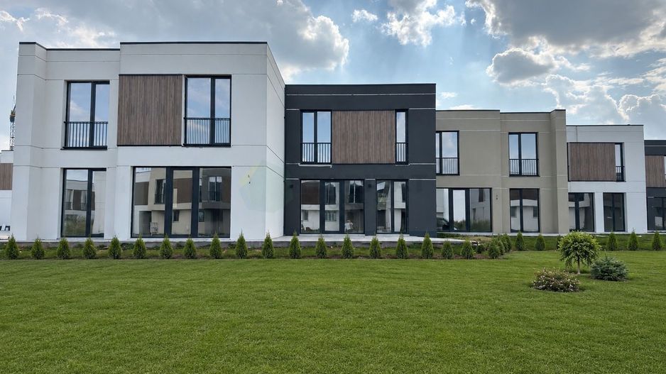 Vila 4 camere în Hann Harmony | Cosmopolis - Poză 1