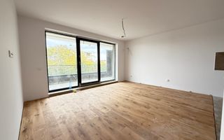 Apartament 3 camere de vanzare Pipera in bloc cu vedere la lac - Poză 9