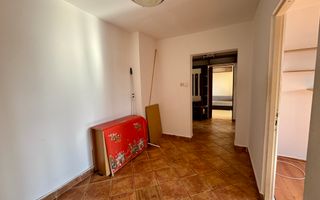 Apartament 3 camere | Etaj 4 cu lift | Zona Piața Someș Prahova - Poză 8