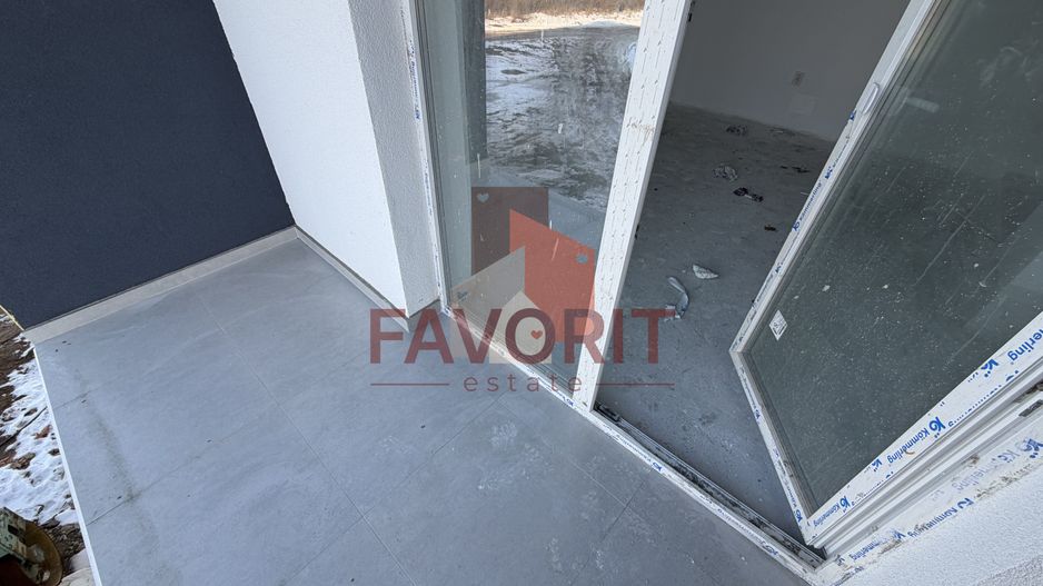 Etaj 1. Braytim. Bloc Nou. - Poză 12