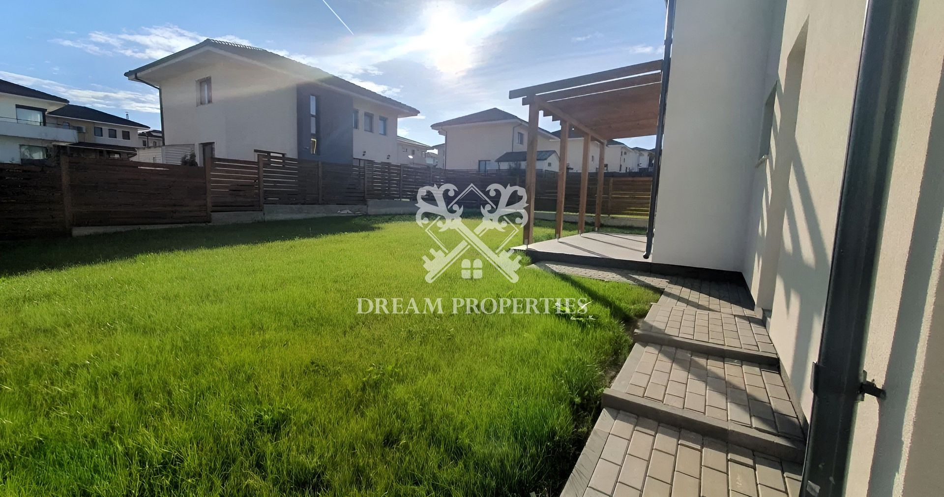 COMISION 0%! Casa individuala 4 camere, 3 bai, teren 440 mp, Dezmir - Poză 2