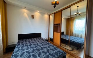 Apartament 2 camere decomandat, etaj intermediar, Cartier Vasile Aaron - Poză 4