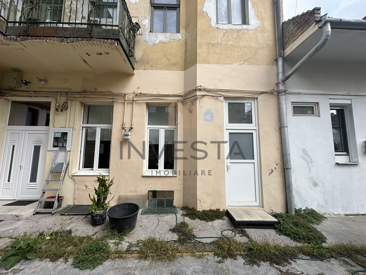 Garsoniera in ultracentral! Imobil privat cu curte comuna! - Poză 7