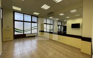 Spatiu Comercial cu vitrina- Zona Modern, Comision 0 - Poză 12